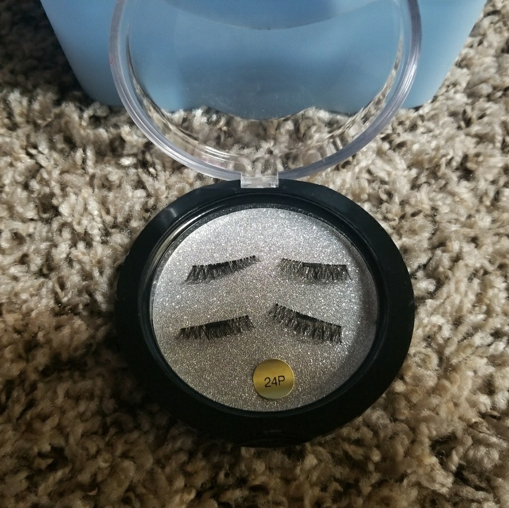 Magnetic Lashes!